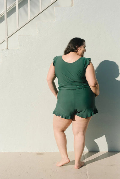 Sanne – Badpak met ruches en busteondersteuning