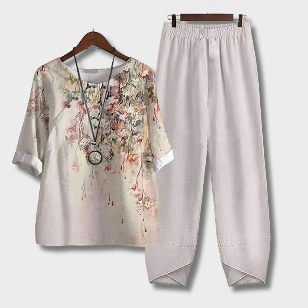 Katell – Comfortabele en chique blouse en broek set