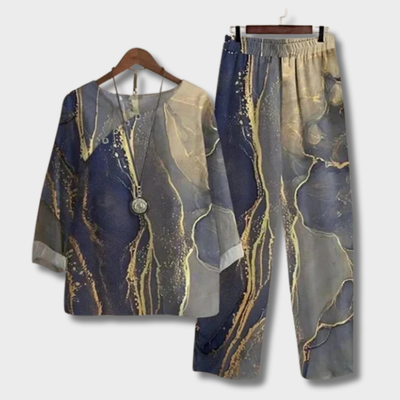 Katell – Comfortabele en chique blouse en broek set