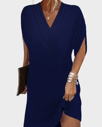 Lea - Elegante damesjurk met chique v-hals en splitmouwen