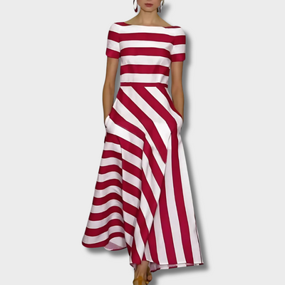 Letty – Lichte en luchtige jurk met subtiele strepen