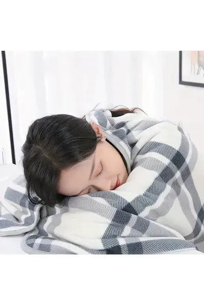 Chill'y Wearable Blanket