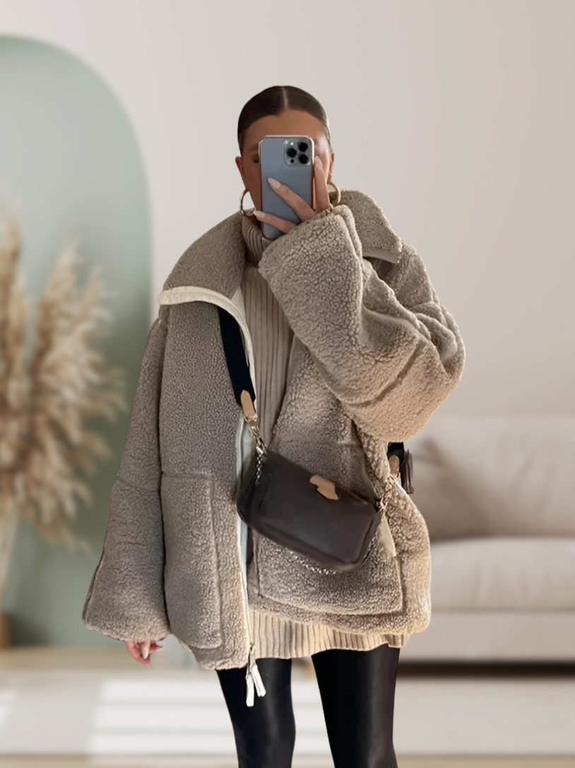 Sanne – crèmekleurige warme elegantie