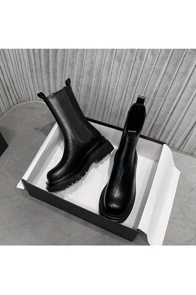 Veronique - Classic Boots