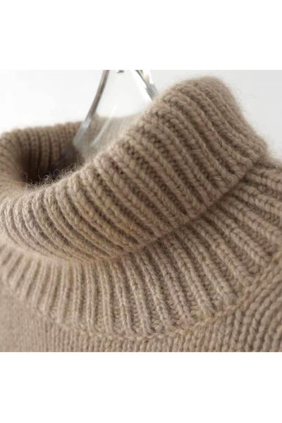 Nipaso Wool Turtleneck